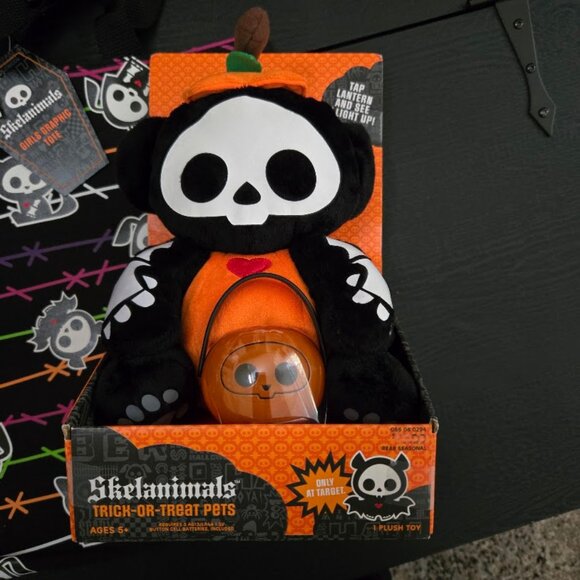 NWT Skelanimals Cloth Carry Tote and Trick or Treat Pet w/ light up lantern - Picture 2 of 5